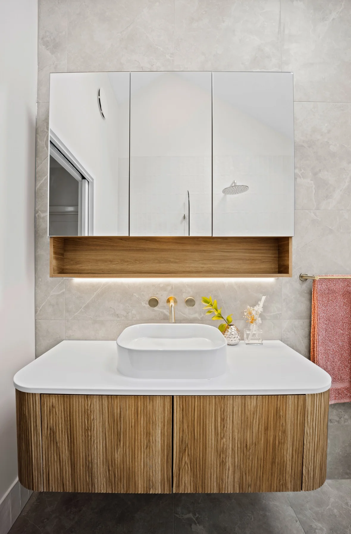 Circular Wall Taps - PVD Tiger Bronze - Image 4