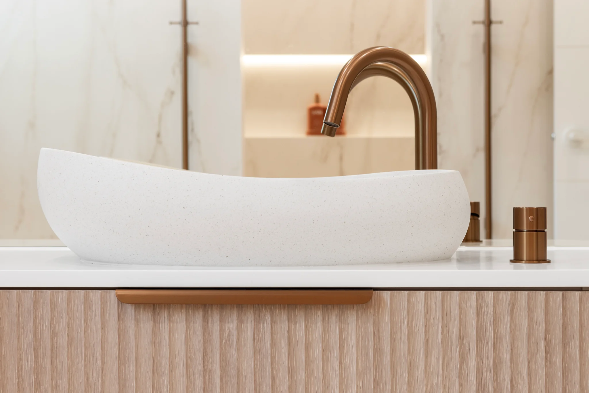 Round Hob Mounted Swivel Spout - Lustre Bronze - Image 6