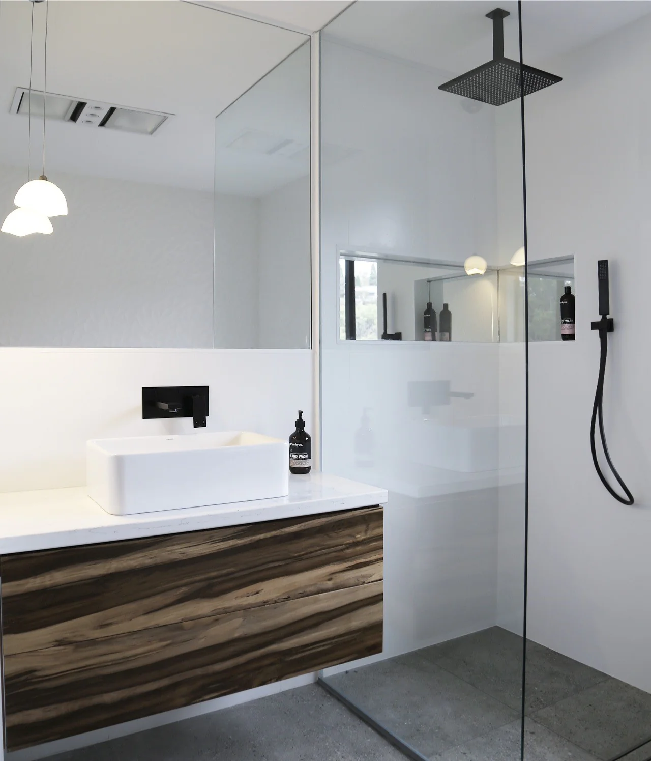 Square Ceiling Shower 300mm rose, 200mm dropper - Matte Black - Image 4